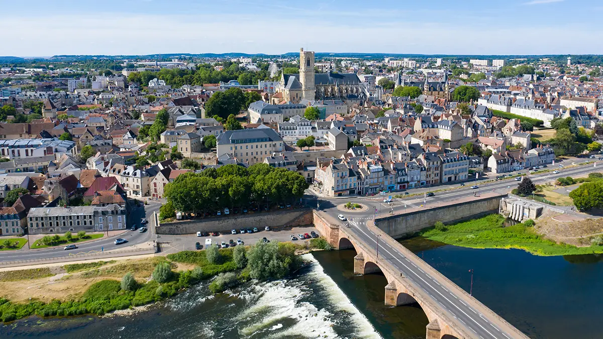 Nevers - Nièvre (58)