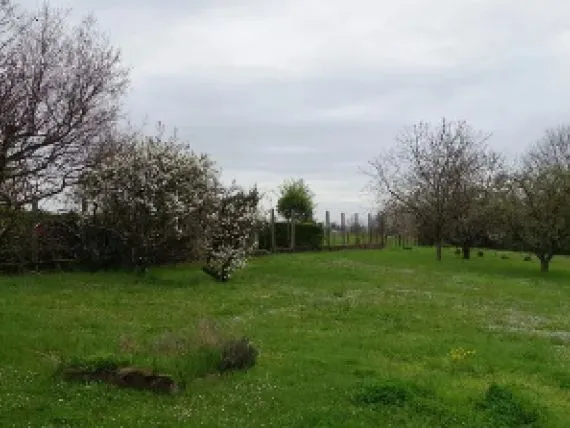 Terrain à bâtir de 505 m² à CHARNAY-LES-MACON (71)
