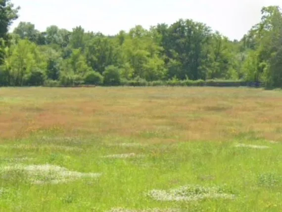 Terrain à bâtir de 548 m² à FLEURVILLE (71)