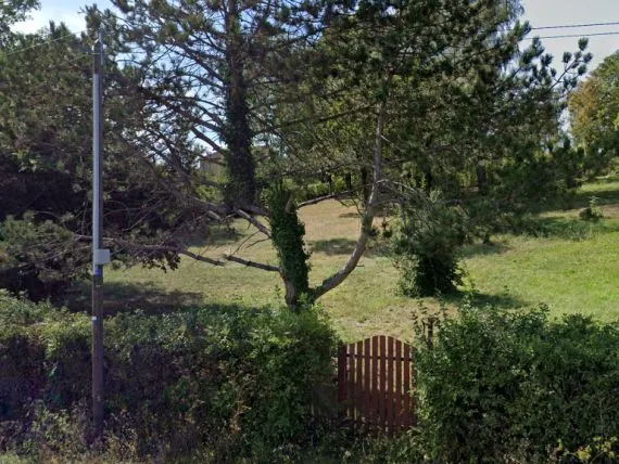 Terrain à bâtir de 540 m² à CLUNY (71)