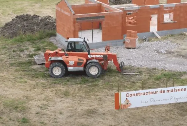 Construction à SAINT-POURCAIN-SUR-SIOULE