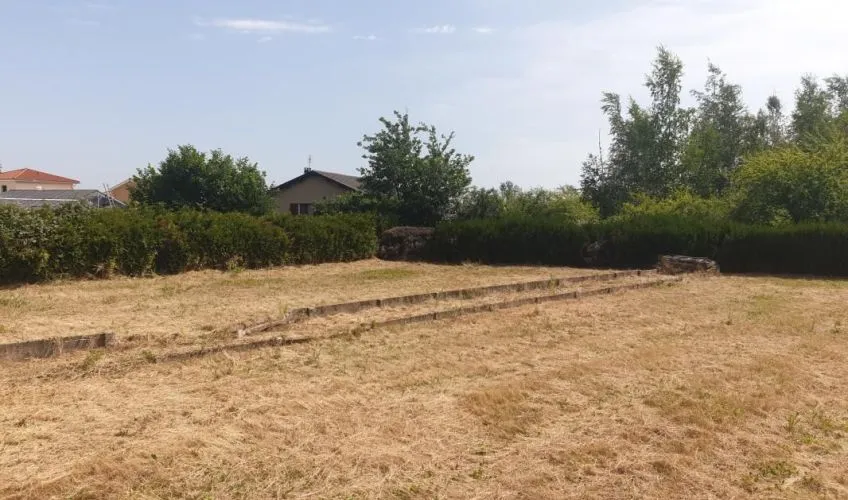 Terrain à bâtir de 460 m² à BELLEVILLE (69)